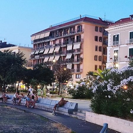 Stabiae Blu Apartment Castellammare di Stabia Exterior photo